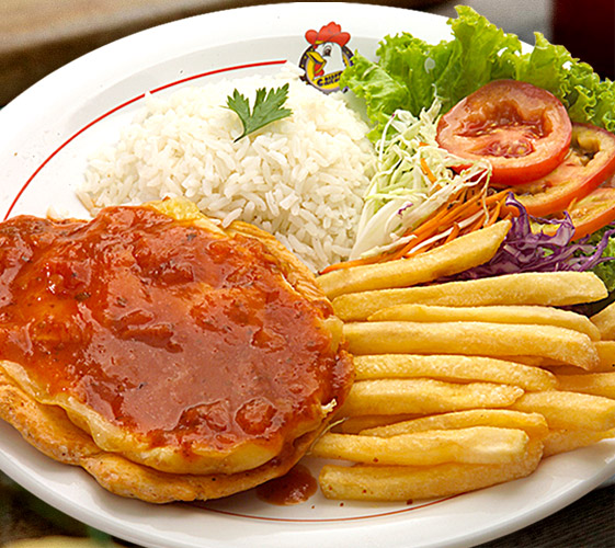 Filé Grelhado com Queijo, Ovo e Molho Crispy Chicken